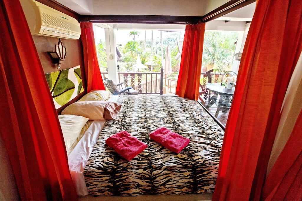 Coco Palace Resort Nai Harn Pokój zdjęcie