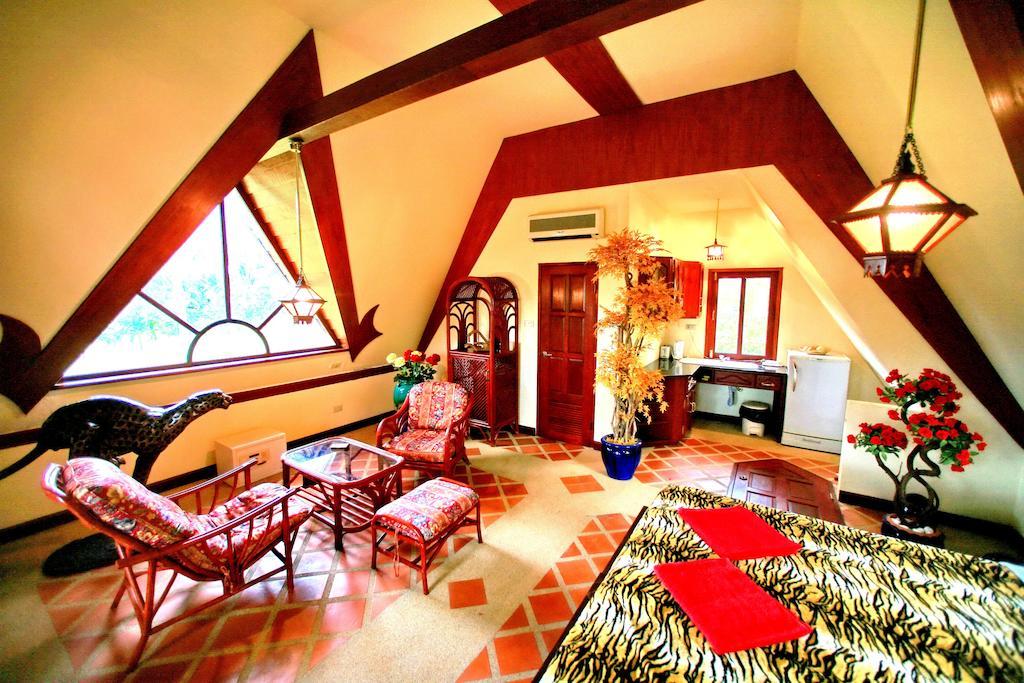 Coco Palace Resort Nai Harn Pokój zdjęcie