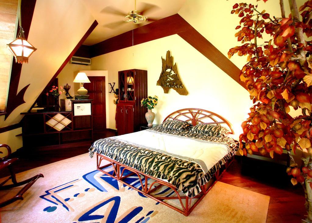 Coco Palace Resort Nai Harn Pokój zdjęcie