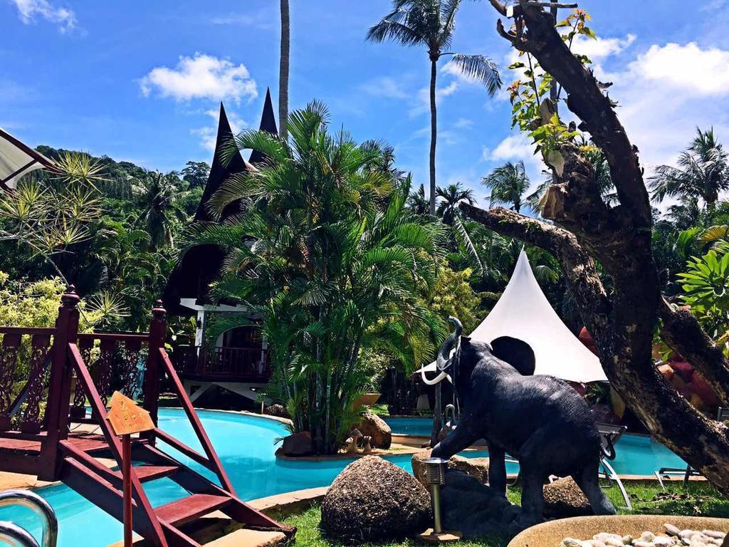 Coco Palace Resort Nai Harn Zewnętrze zdjęcie